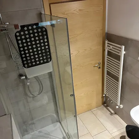 Orchidea Del Garda & Apartman Peschiera del Garda