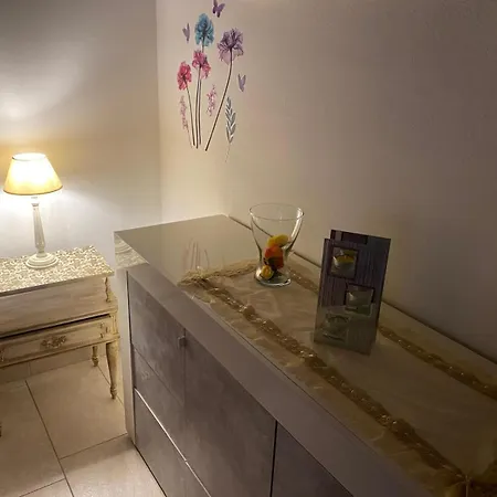 Apartman Orchidea Del Garda & *