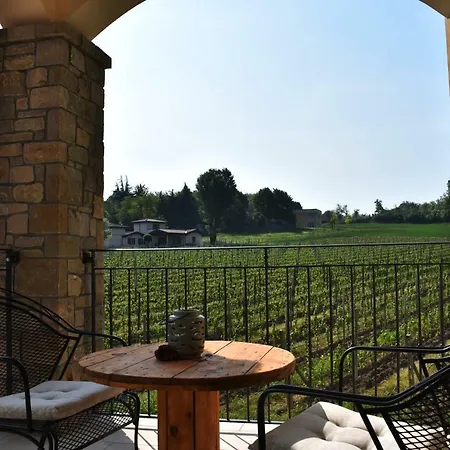 Orchidea Del Garda & Apartman Peschiera del Garda